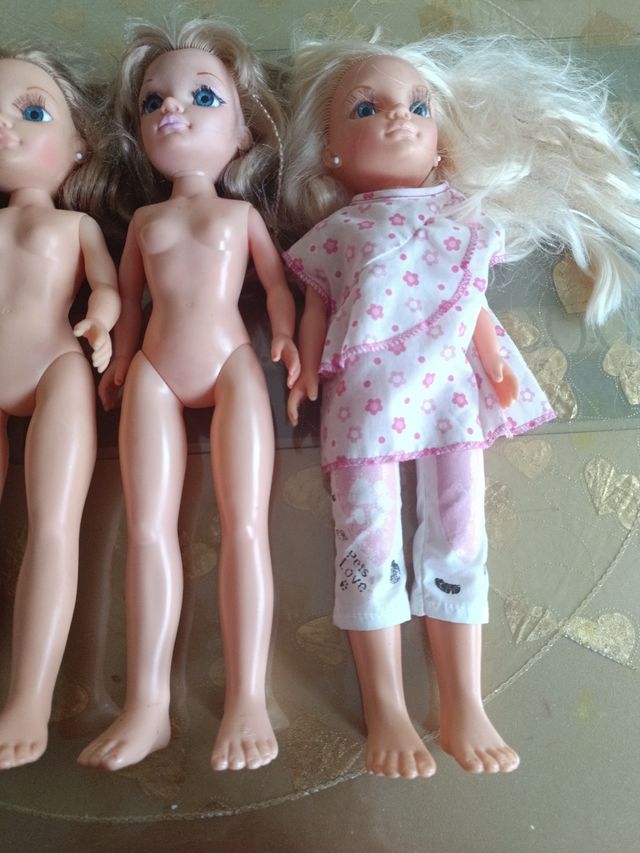 Muñecas Nancy