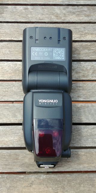 Reflex Canon EOS 70D + Objetivo + Flash