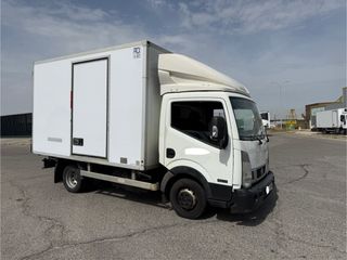 nissan frigorifico 3500 kg carne colgada