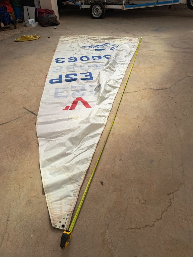 Vela Vaurien, vela mayor. Vela ligera.