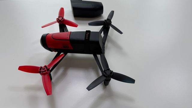 Drone Parrot Bebop 1 - Cámara 1080p, buen estado