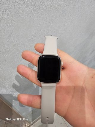 Apple Watch Series 8 - Grigio Argento