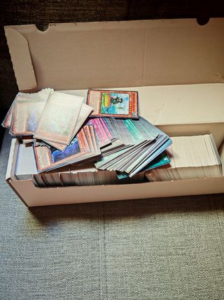 Revistero vintage dorado