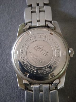 Reloj Lotus cuarzo 100m