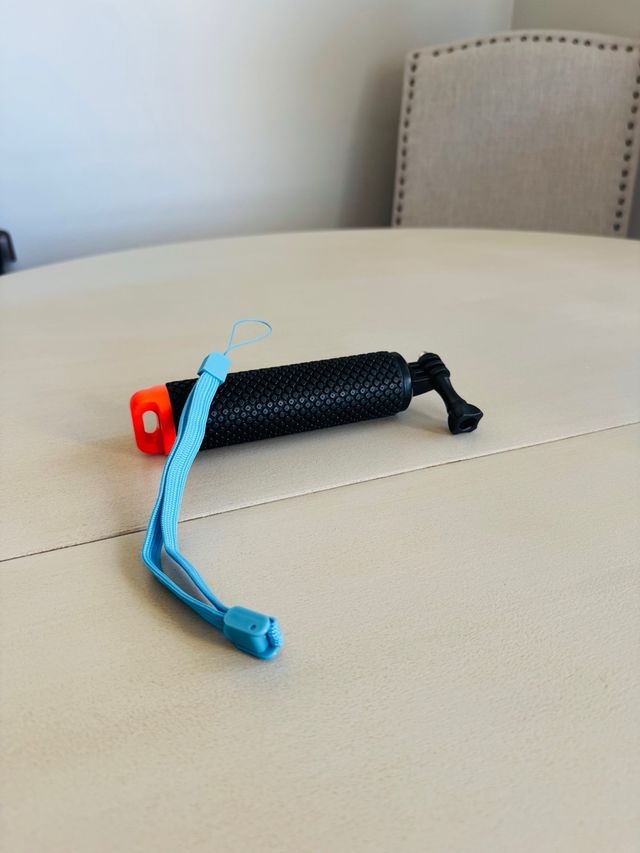 Palo selfie acuático Insta360 - GoPro