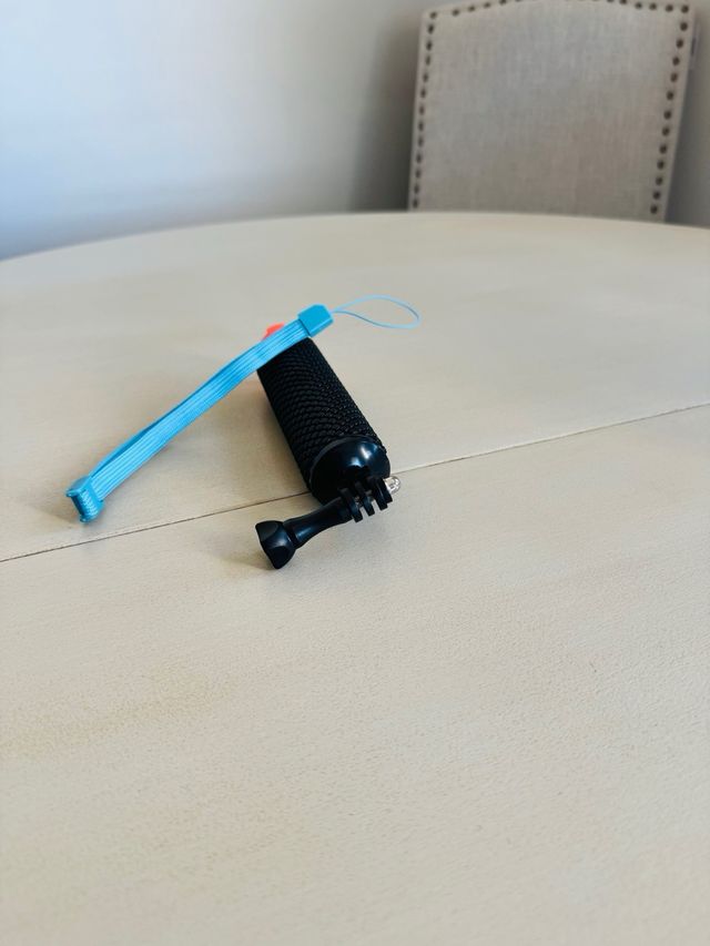 Palo selfie acuático Insta360 - GoPro