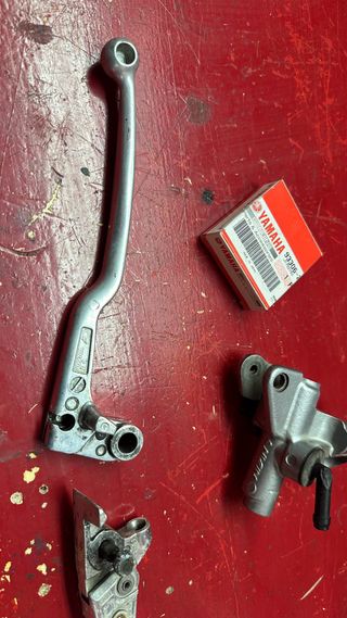 Manetas Yamaha R1/R6 (2001)