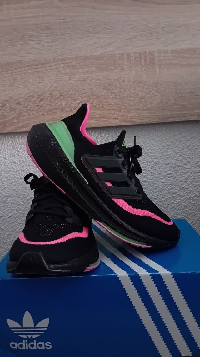 Zapatillas adidas UltraBoost 23