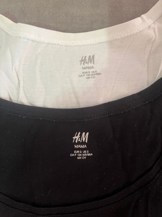 Camisetas premamá básicas manga corta marca H&M. 