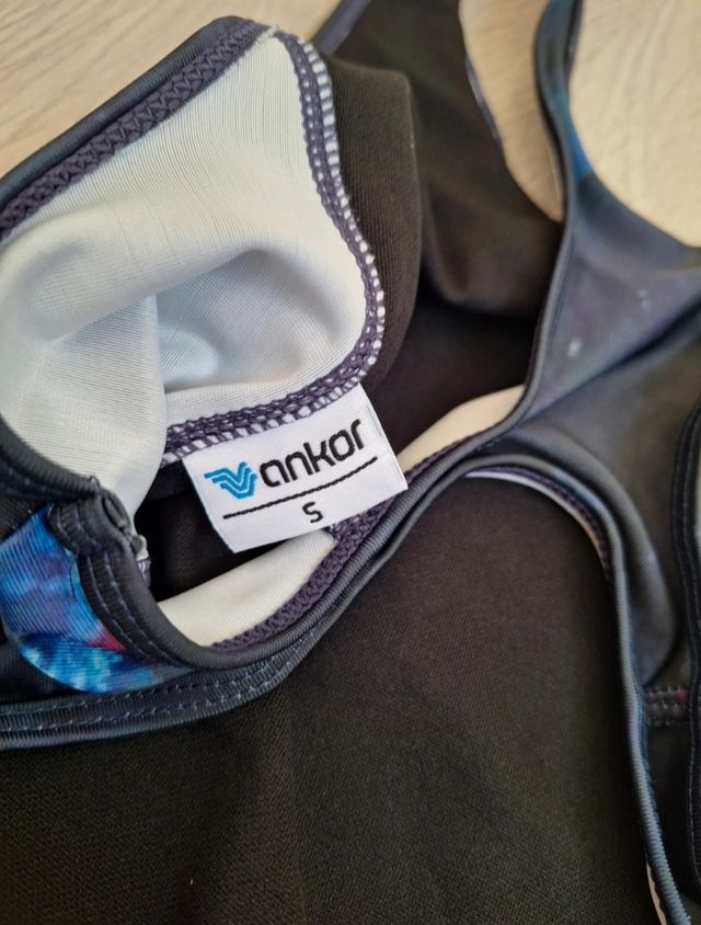 Bañador Ankor de mujer.  Talla: S