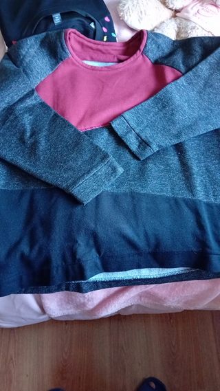 Sudadera tricolor - granate gris, negra