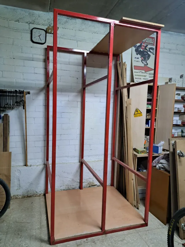 Jaula clasificadora de tableros taller carpinteria