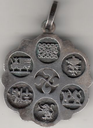 5 PIEZAS DE PLATA: LLAVEROS - COLGANTE - SELLO