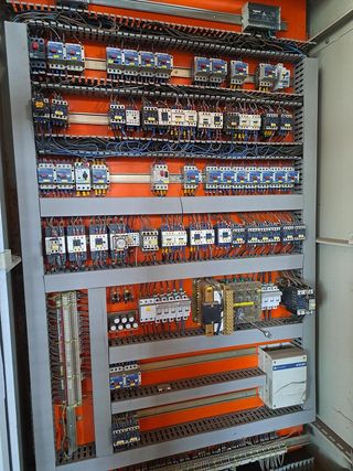 Línea de ensacado y paletizado HRV