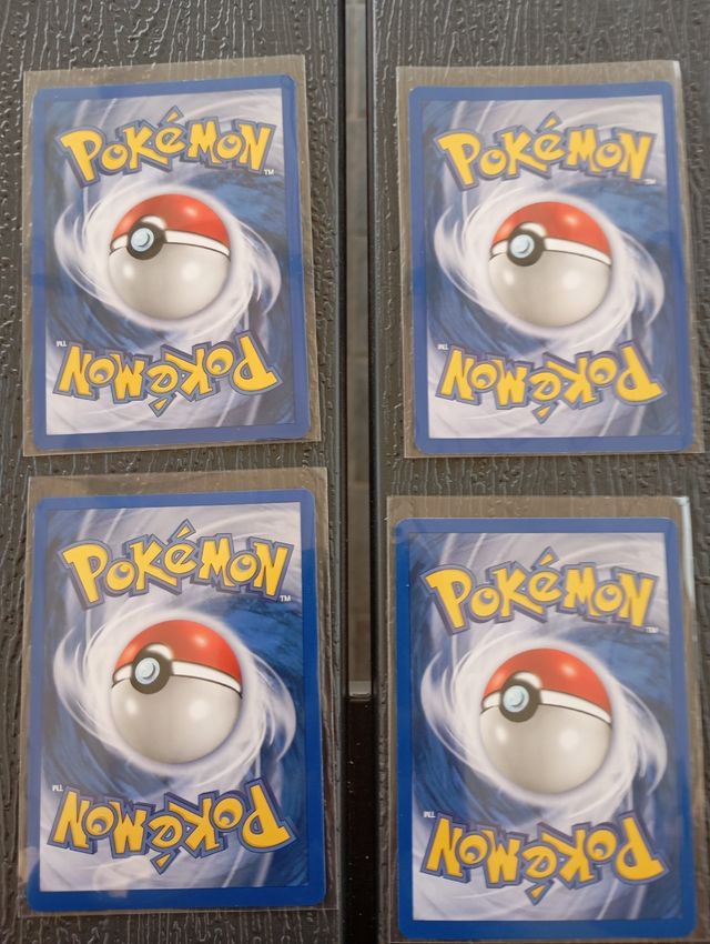 4 carte Pokemon trainer stamped holo rare