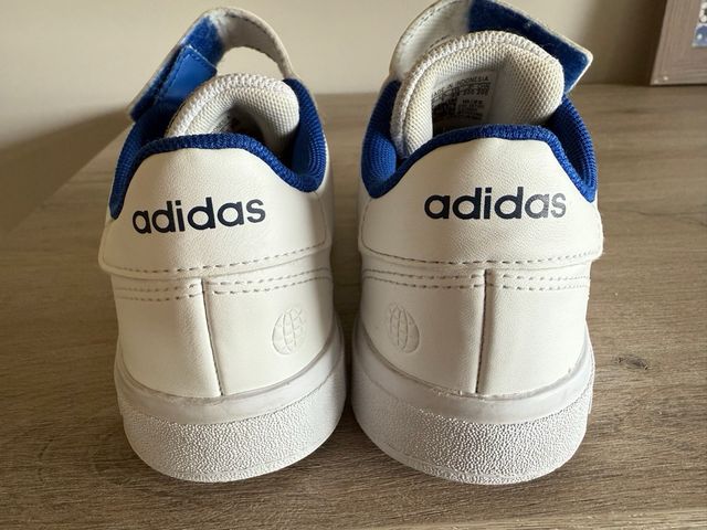 Zapatillas Adidas Grand Court niño 33