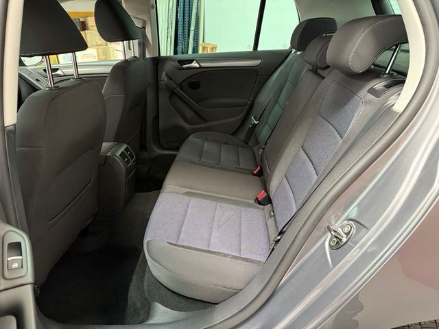 Golf VI 1.6 TDI 105 CV
