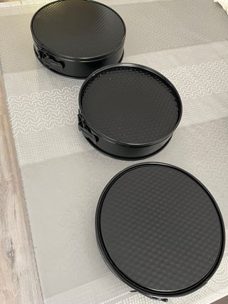 3 Moldes Pasteles - Metal Negro