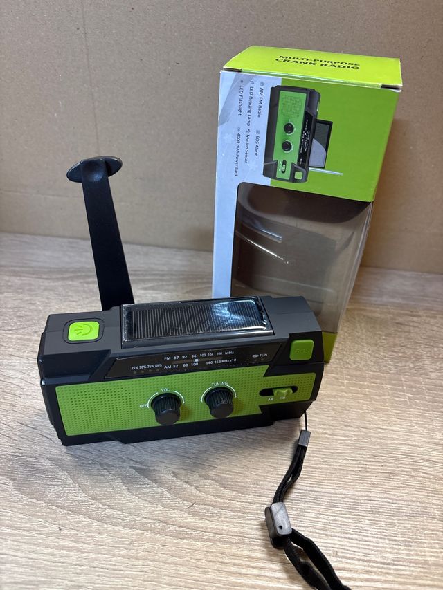 Radio Solar GWWGWW AM/FM