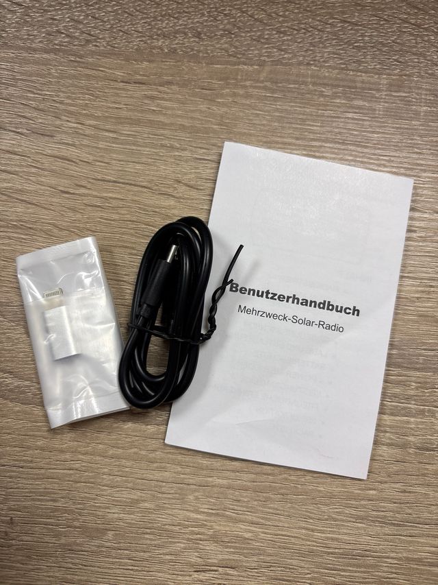 Radio Solar GWWGWW AM/FM