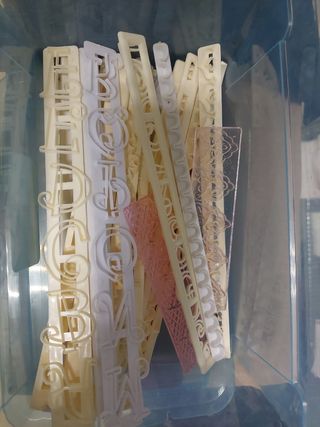 Stampini lettere e decori pasta zucchero