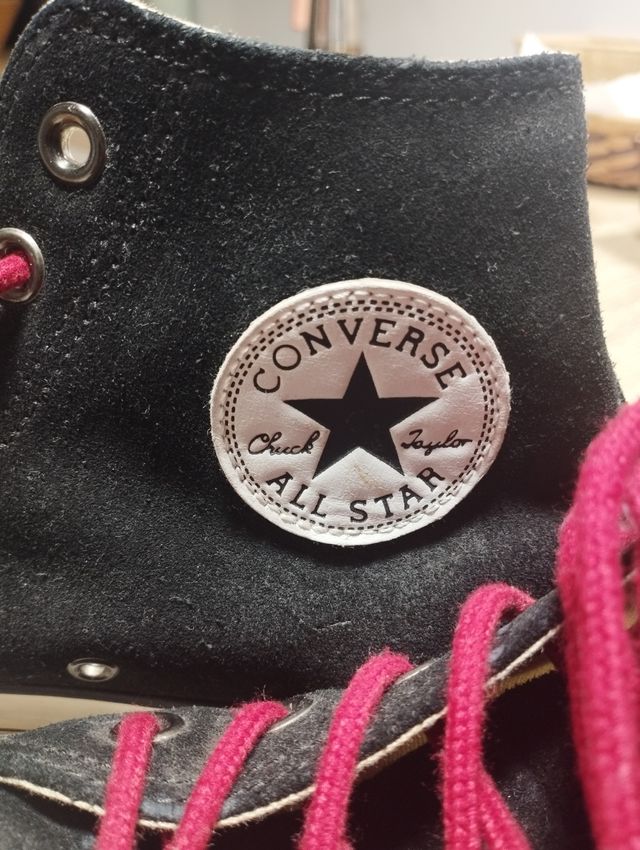 Converse All Star negras rojas 42.5. 27,5 cms