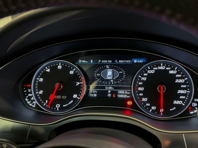 AUDI RS6 Avant 4.0 TFSI quattro tiptronic