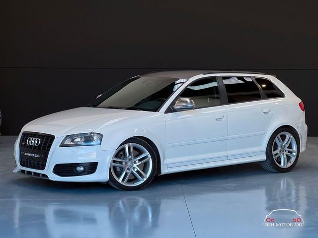 AUDI S3 Sportback 2.0 TFSI quattro