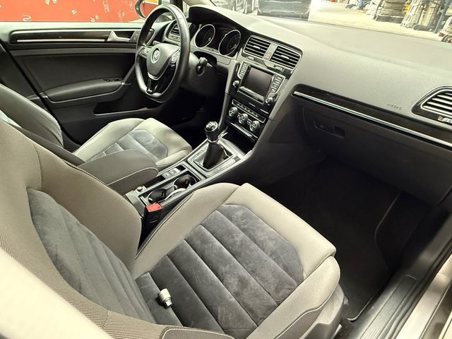 Volkswagen Golf 2013