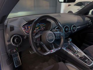 AUDI TT 2.0 TFSI S tronic Roadster