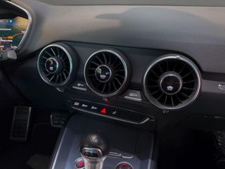 AUDI TT 2.0 TFSI S tronic Roadster