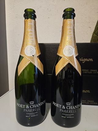 Bottiglie vuote Moet&Chandon Pharrell x2 