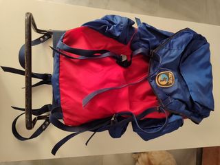 Mochila Altus Vintage con estructura metálica