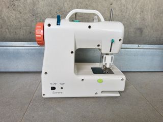 Máquina coser niños Buki