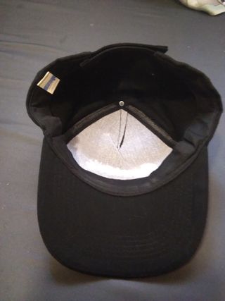 Gorra negra Jenkins