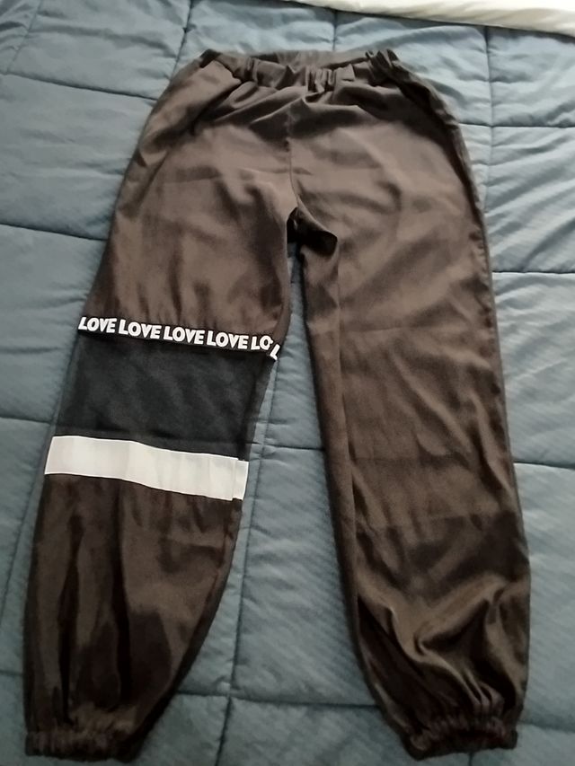 Pantalones deportivos negros