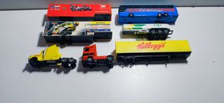 Lote 5 camiones y autobús escala 1/87