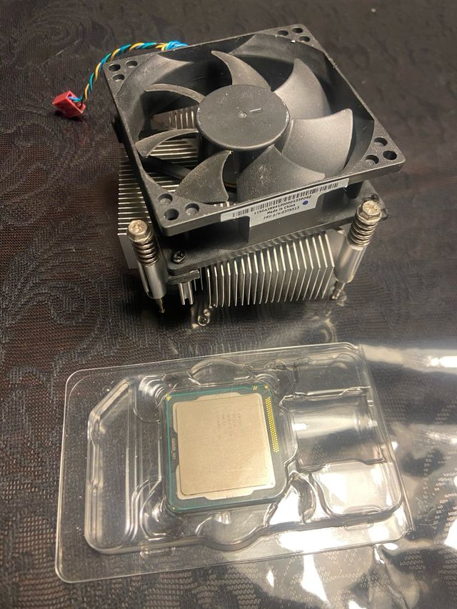 Intel Core i3 2120 + Refrigerador 1155