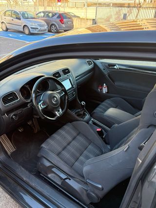 Volkswagen Golf GTD 2.0