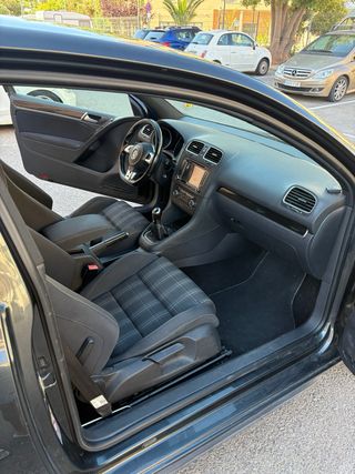 Volkswagen Golf GTD 2.0
