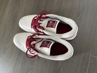 Reebok BB4000 II - Blancas y granates - Talla 47