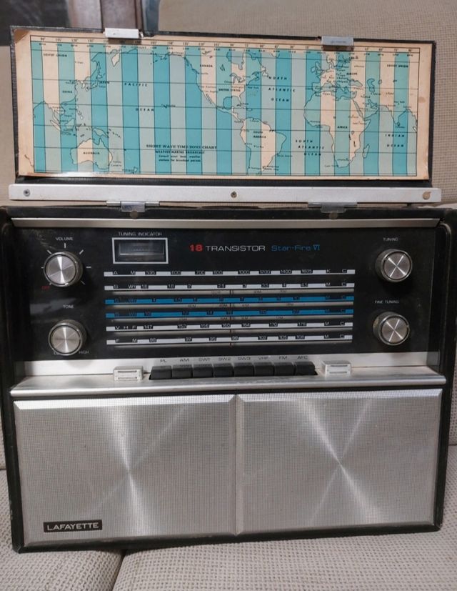 Radio Lafayette Star-Fire VI Vintage