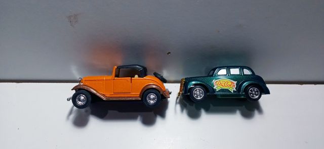 Auto in miniatura in scala 1:43