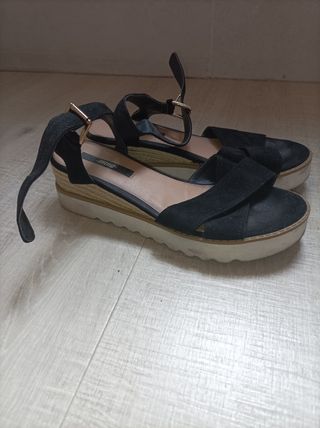 Sandalias Mustang t.38