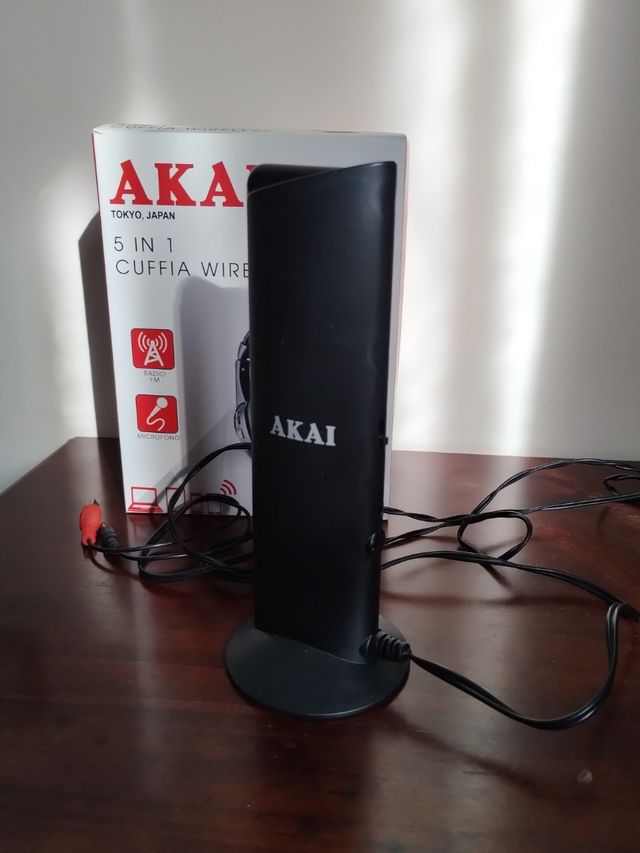 AKAI Cuffie Wireless 5 in 1