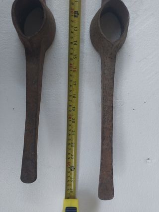 2 Picconi Rustici Antichi