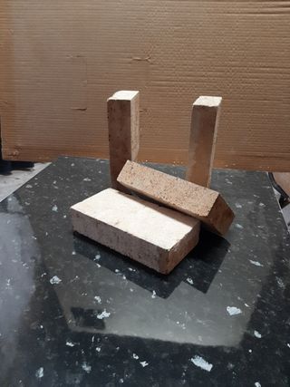 Ladrillos refractarios usados