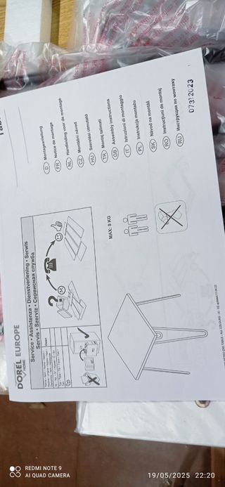 Mesa auxiliar estilo retro nuevo