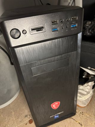 Torre PC Owlotech i7 - ¡Como nueva!