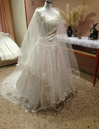 Vestido novia blanco encaje